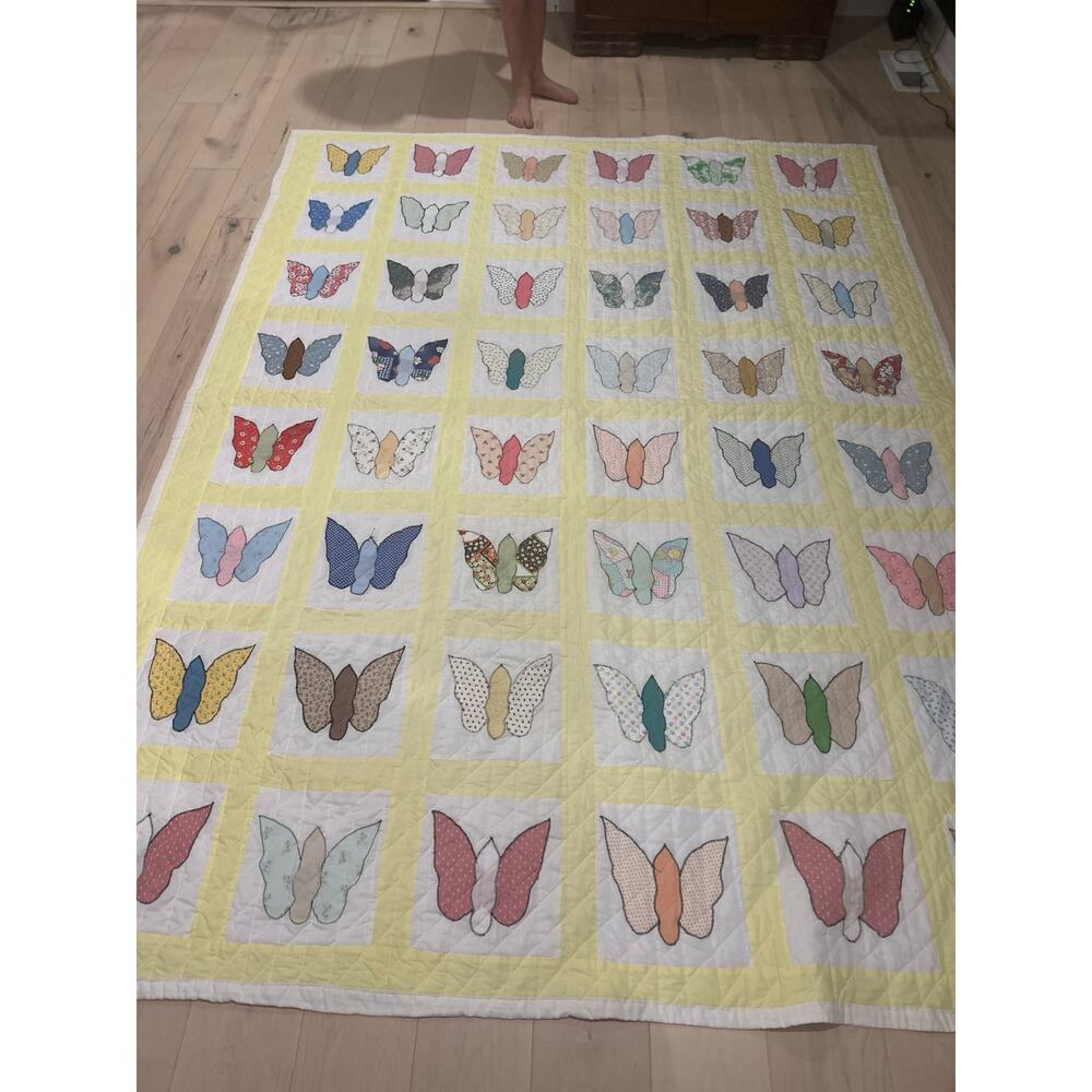 Vintage Yellow White Multicolored Butterflies Handmade Quilt 94”x72”